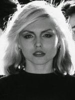 220px-Debbie_Harry,_1977.jpg