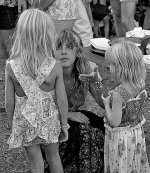 STEVIE NICKS WITH LUCY AND AMY..jpg