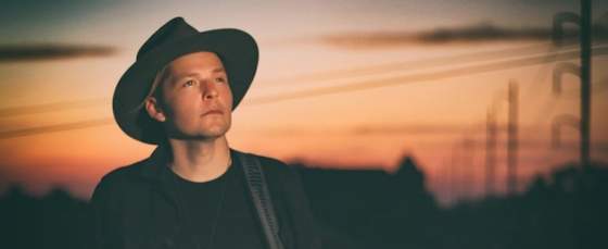 Eric Johanson Releases New Video for “25 or 6 to 4” Eric Johanson Releases New Video for “25 or 6 to 4”