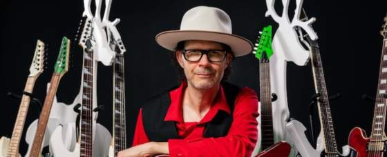 Review: ‘Twas by Paul Gilbert Review: ‘Twas by Paul Gilbert