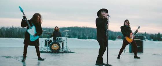 Dirty Honey Performs “Let’s Go Crazy” (Prince) for NHL Dirty Honey Performs “Let’s Go Crazy” (Prince) for NHL